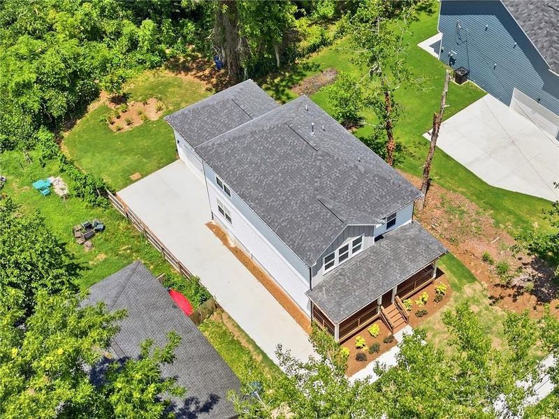 Exterior details and patio area of a home in , Atlanta (Image 3).