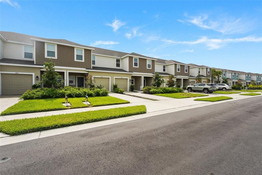 Front exterior of a new home in , Bradenton, FL, highlighting curb appeal (Image 1). Front exterior of a new home in , Bradenton, FL, highlighting curb appeal (Image 1).