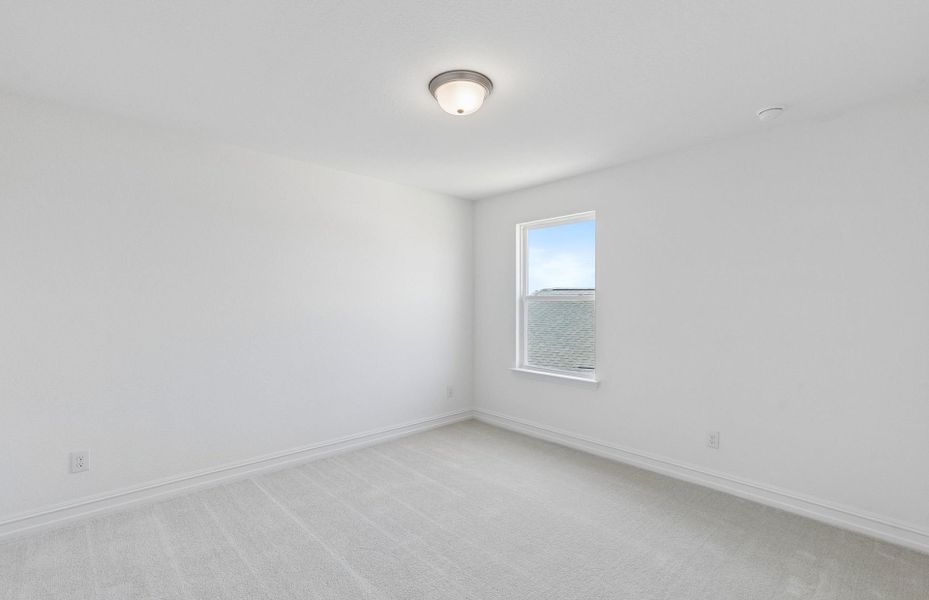 Spacious, unfurnished interior of a new home in Kings Way, Denton (Image 25).