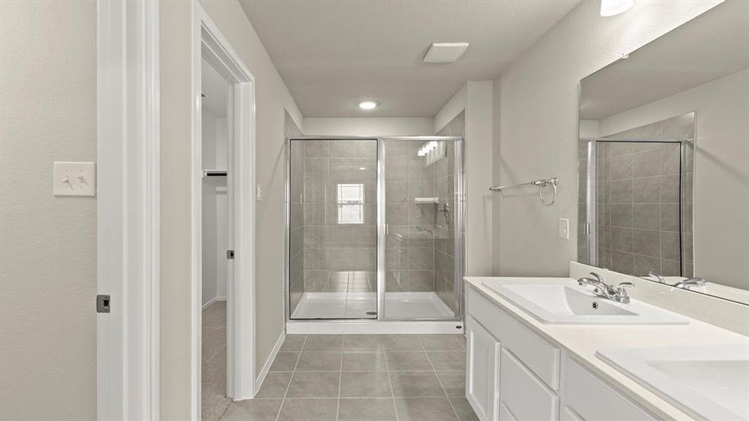 17. 3705 Star Mesa - Bath