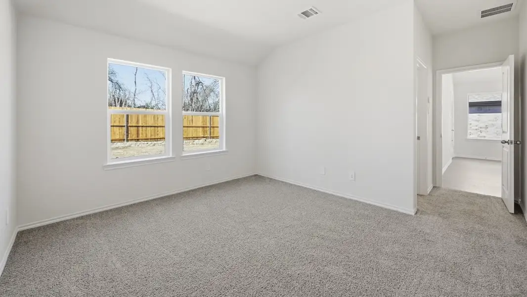 Spacious, unfurnished interior of a new home in Sweetwater Springs, Sherman (Image 6). Spacious, unfurnished interior of a new home in Sweetwater Springs, Sherman (Image 6).