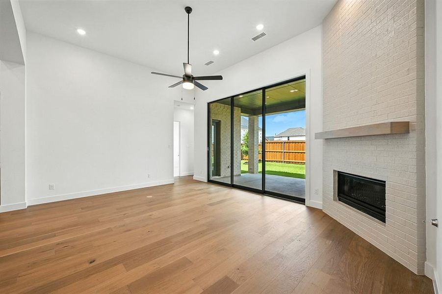 Spacious, unfurnished interior of a new home in Mosaic, Celina (Image 18).