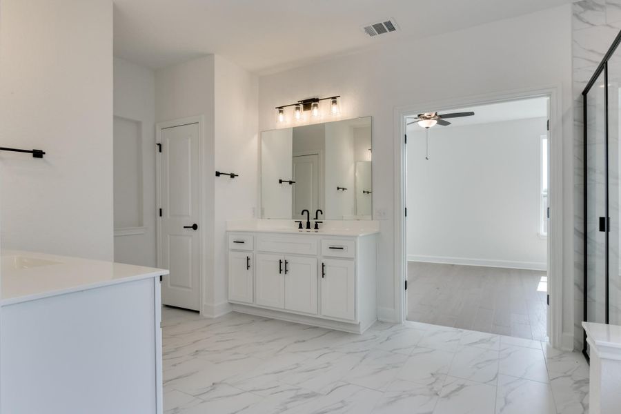 Representative furnished interior of a home built from the Nathaniel by Ashton Woods in Megan's Landing 70's, Castroville (Image 7).