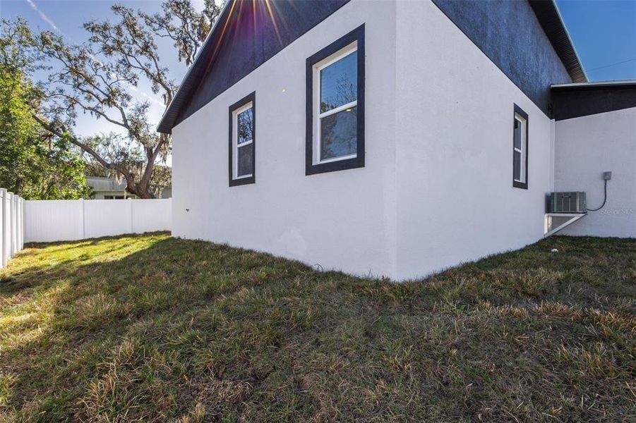 Exterior details and patio area of a home in , New Port Richey (Image 32).
