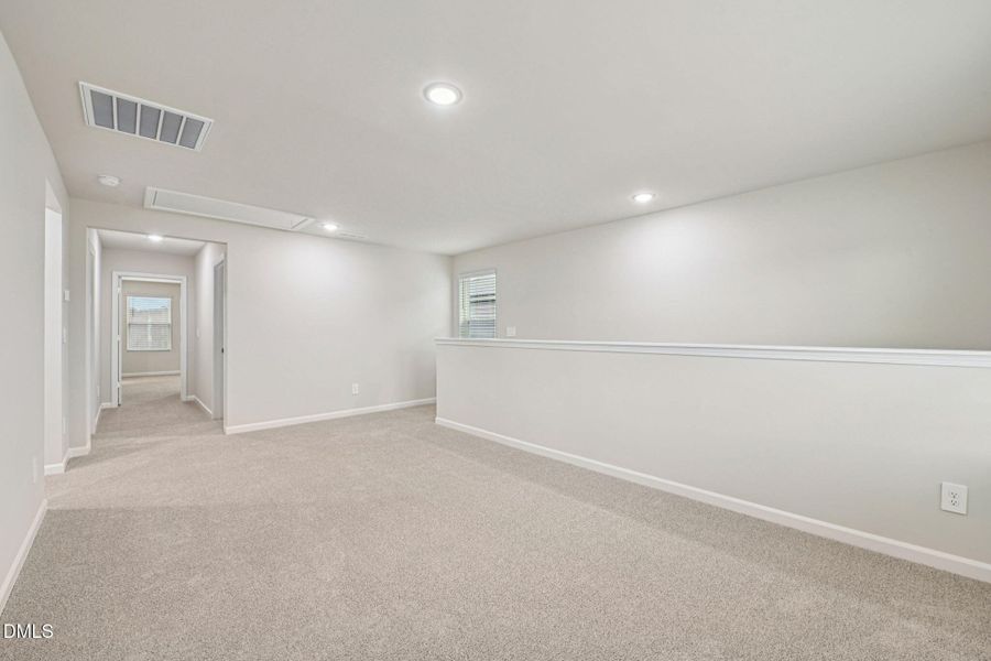 20-web-or-mls-Raleigh - Oak Manor - 928