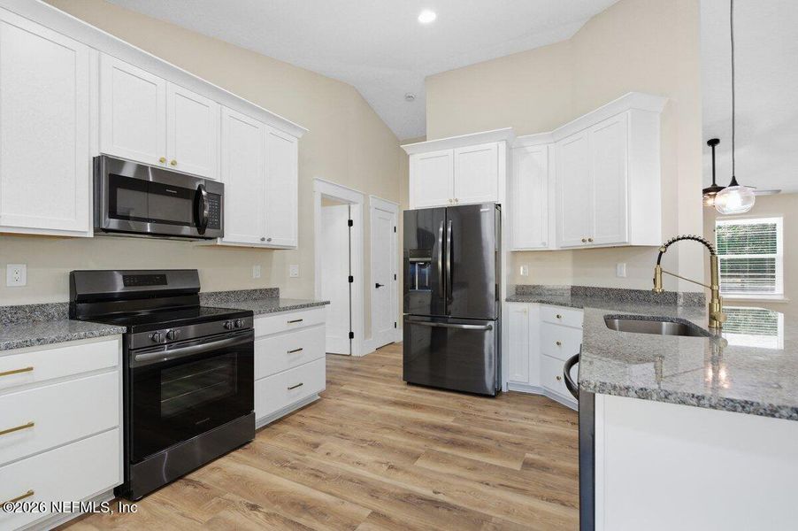 Furnished interior view inside a new home in , Jacksonville (Image 7).