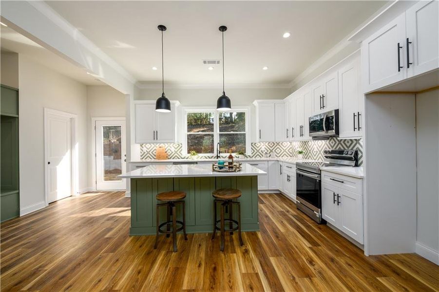 Furnished interior view inside a new home in , Atlanta (Image 9).