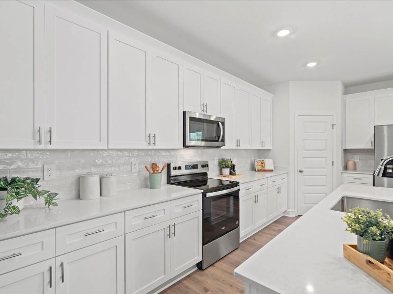 Furnished interior view inside a new home in Palmetto Place, Longs (Image 4).
