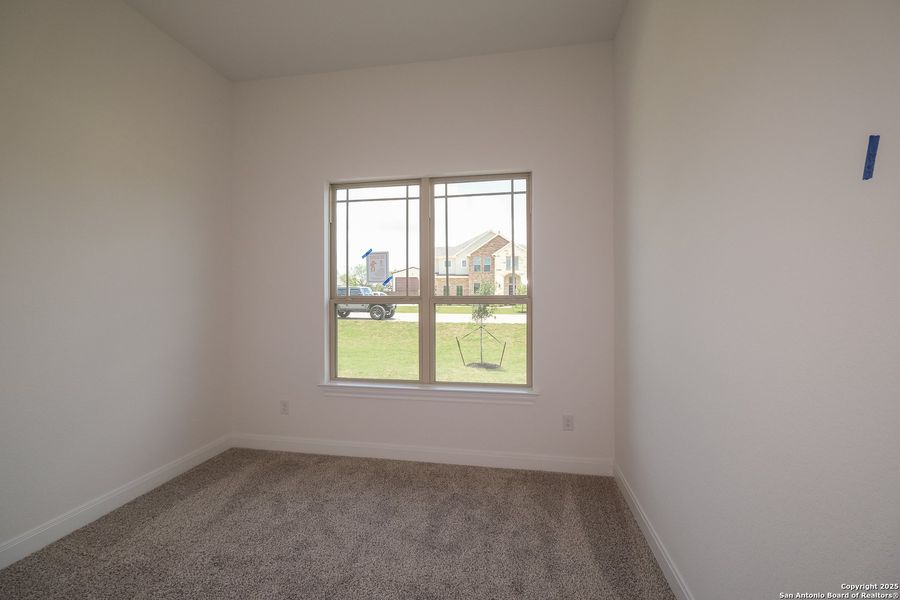 Spacious, unfurnished interior of a new home in Everly Estates, San Antonio (Image 22).