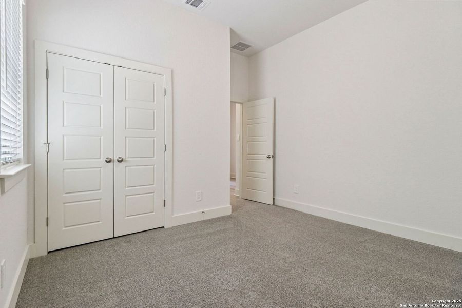 Spacious, unfurnished interior of a new home in Sagebrooke - Classic Series, San Antonio (Image 34). Spacious, unfurnished interior of a new home in Sagebrooke - Classic Series, San Antonio (Image 34).