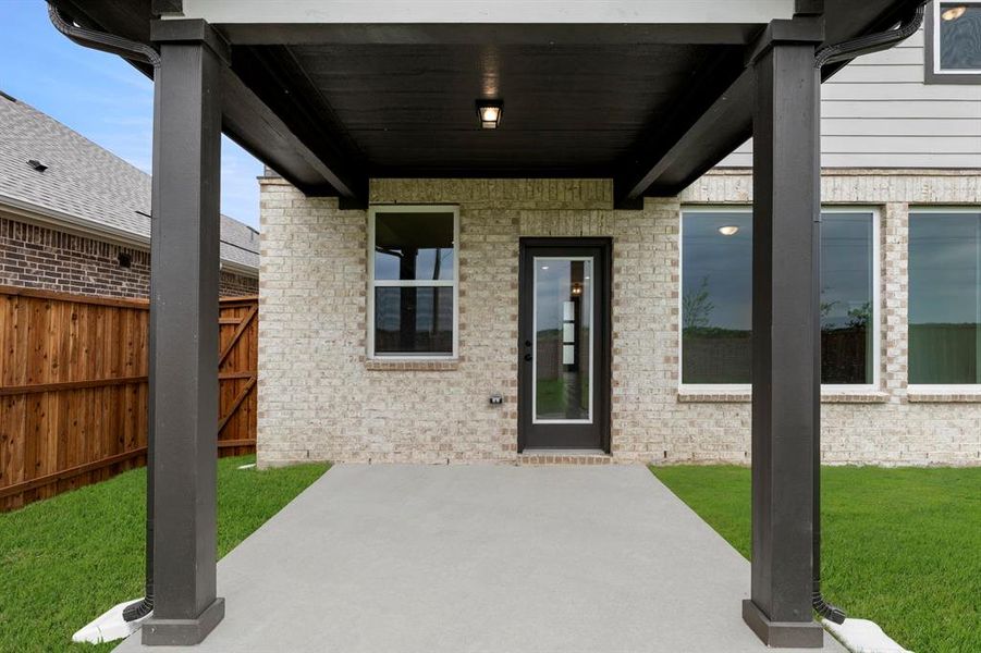 25. 1512 Abbott - Patio 25. 1512 Abbott - Patio