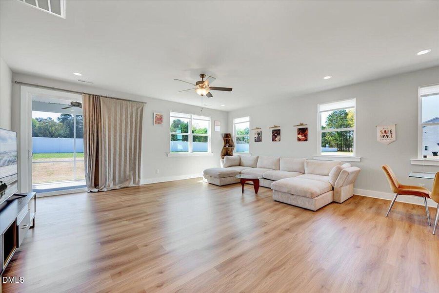 15-7412 Prato Ct-15 15-7412 Prato Ct-15