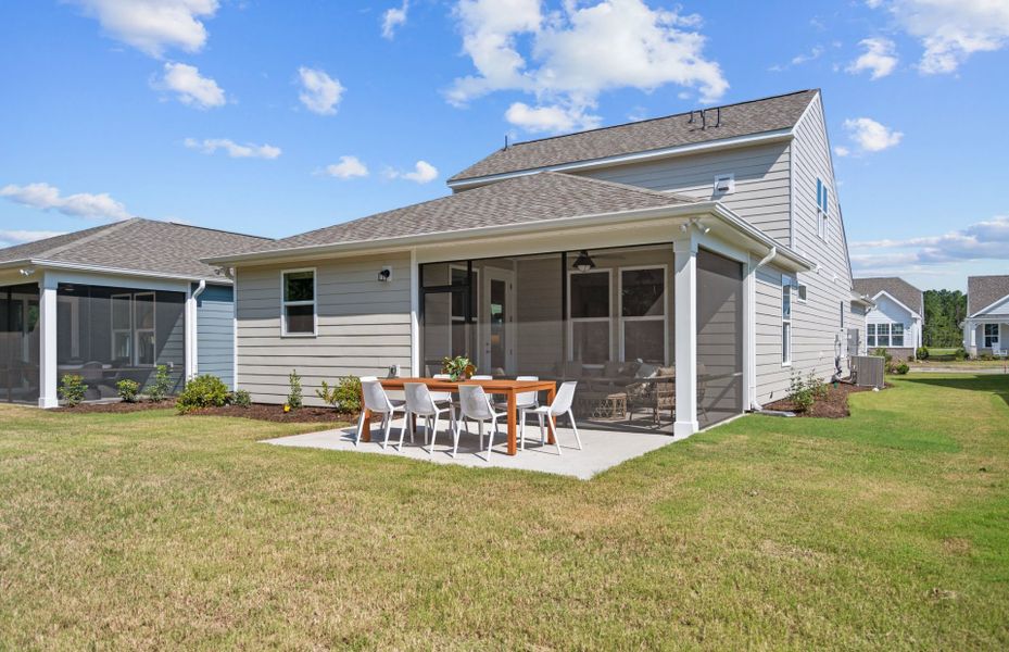 Exterior details and patio area of a home in The Haven at Riverlights, Wilmington (Image 4).