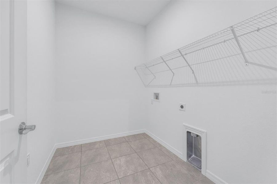Spacious, unfurnished interior of a new home in Scenic Terrace, Lake Hamilton (Image 33). Spacious, unfurnished interior of a new home in Scenic Terrace, Lake Hamilton (Image 33).