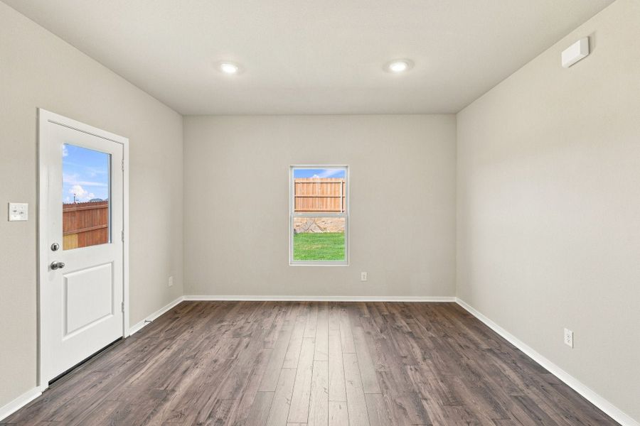 4br New Home in Heartland, TX.  - Slide 20