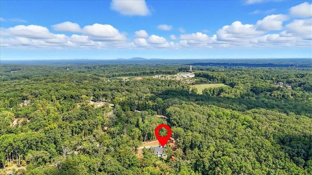 Image 33 of a home in .