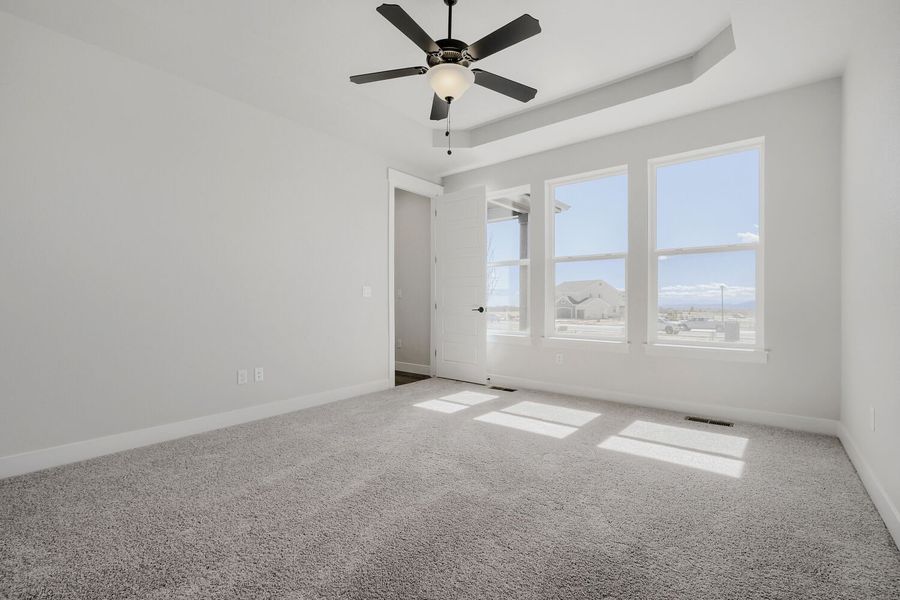 8688 Long Beach - Primary Bedroom