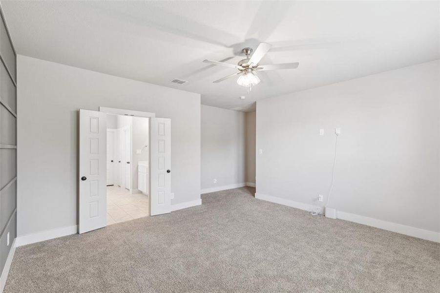 Spacious, unfurnished interior of a new home in Willow Vista Estates, Saginaw (Image 26).