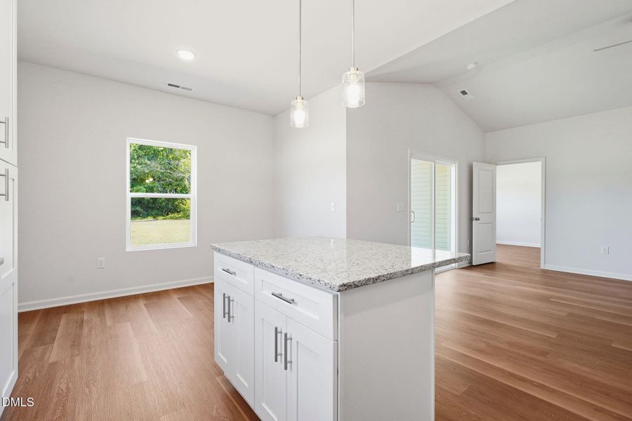 38-web-or-mls-DSC06080 38-web-or-mls-DSC06080