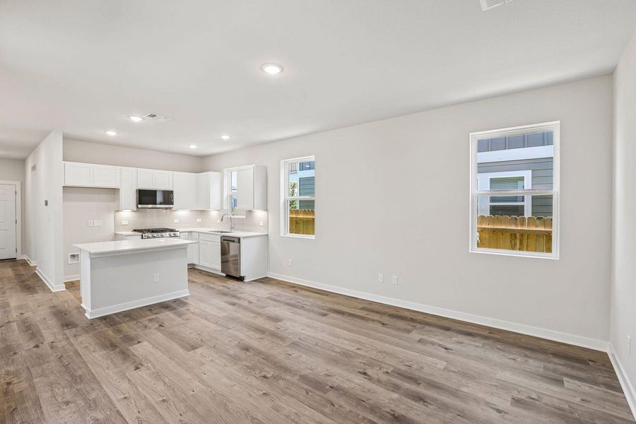 Spacious, unfurnished interior of a new home in Avery Centre, Round Rock (Image 14). Spacious, unfurnished interior of a new home in Avery Centre, Round Rock (Image 14).