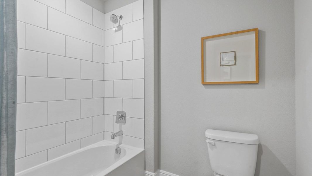 Furnished interior view inside a new home in Sandstone Estates, Granbury (Image 30). Furnished interior view inside a new home in Sandstone Estates, Granbury (Image 30).