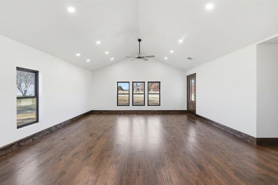 Spacious, unfurnished interior of a new home in , Collinsville (Image 13). Spacious, unfurnished interior of a new home in , Collinsville (Image 13).