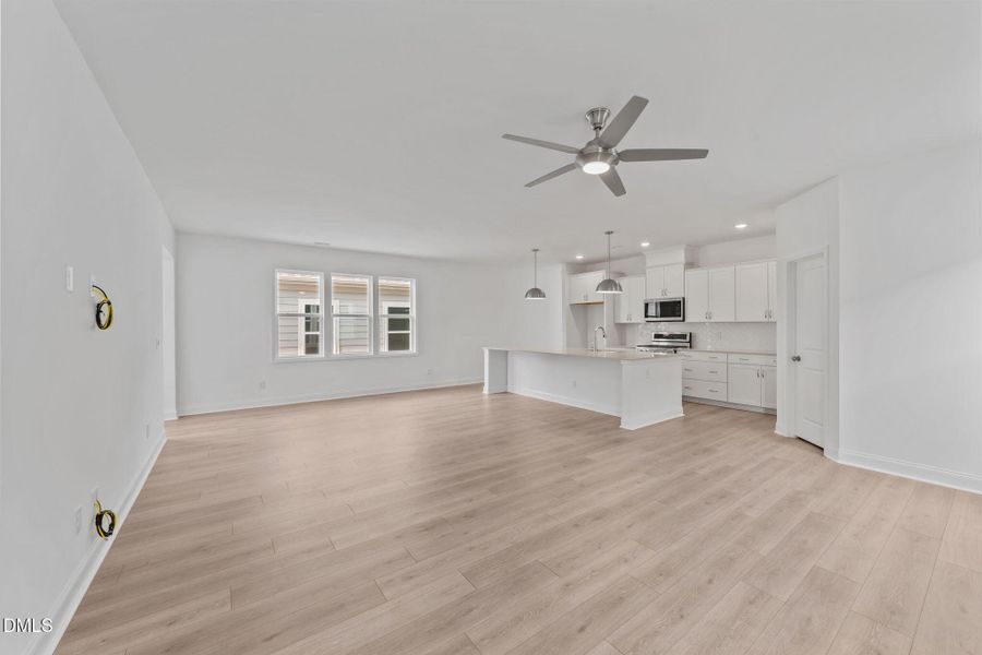 26-web-or-mls-VB4A9484