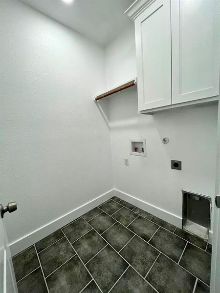 Furnished interior view inside a new home in , Fort Worth (Image 23). Furnished interior view inside a new home in , Fort Worth (Image 23).