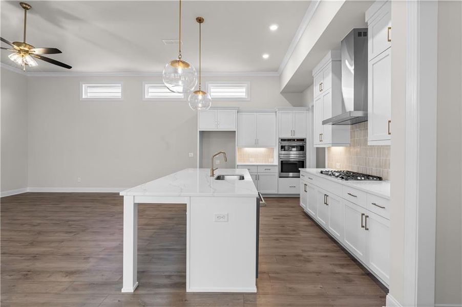 Furnished interior view inside a new home in Aberdeen, Hoschton (Image 16).