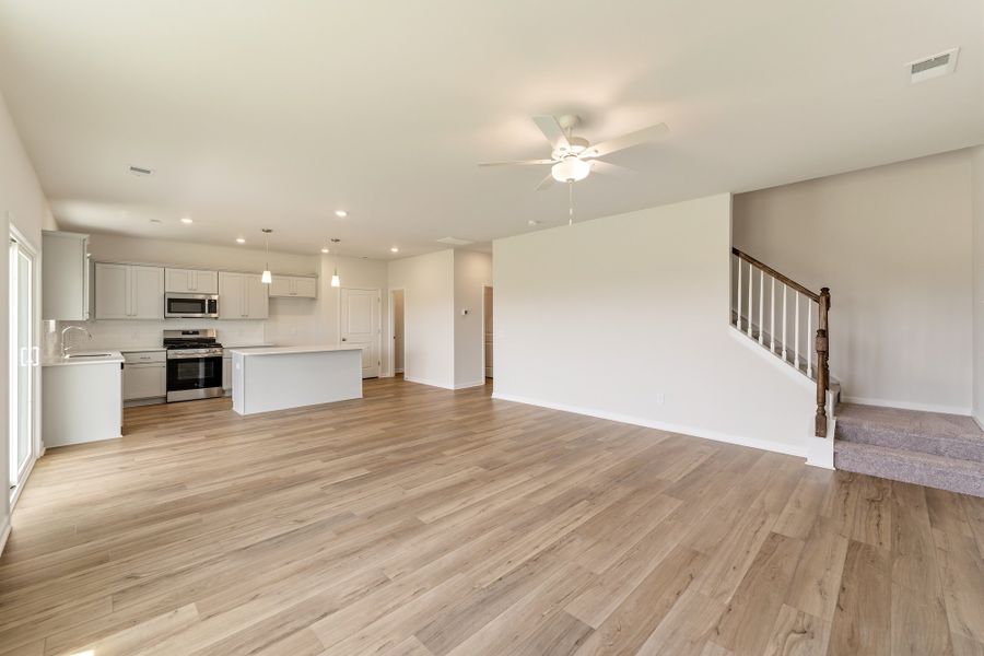 Spacious, unfurnished interior of a new home in Mayfair Village, Spartanburg (Image 25). Spacious, unfurnished interior of a new home in Mayfair Village, Spartanburg (Image 25).