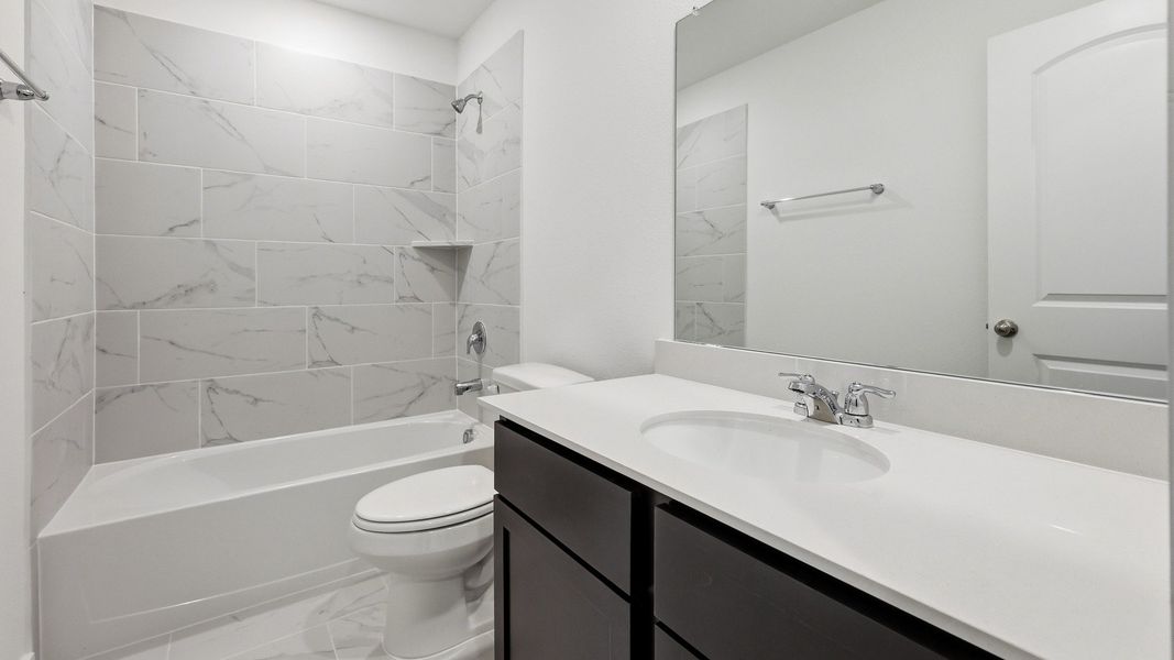 132 Patrick Henry Drive Bathroom 2 132 Patrick Henry Drive Bathroom 2