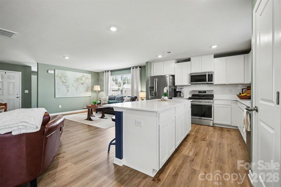 Furnished interior view inside a new home in Walkers Mill, Edgemoor (Image 8).