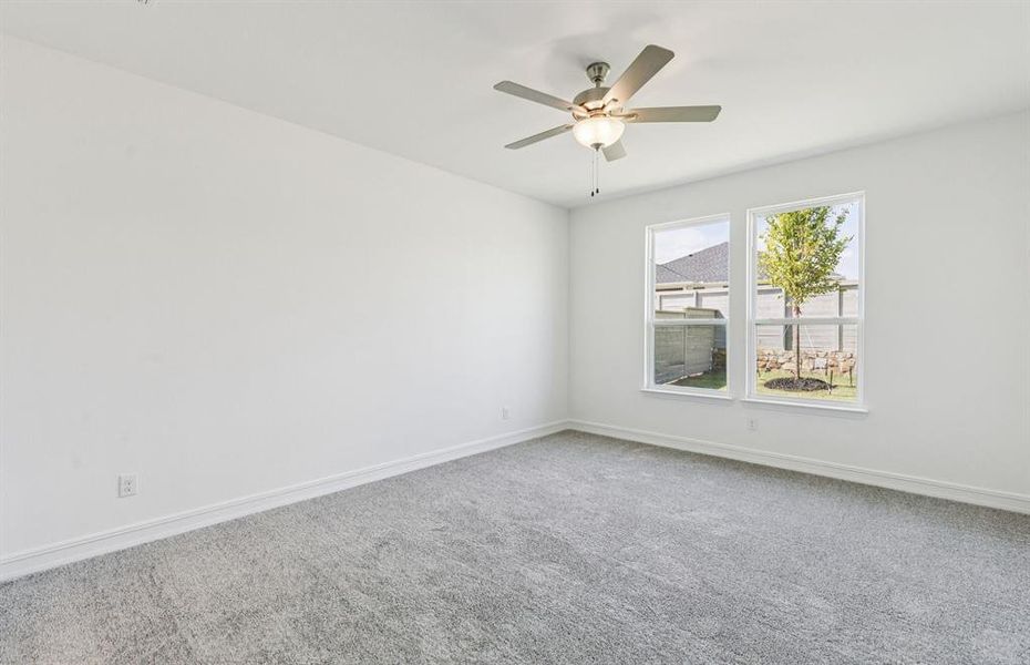 Spacious owner's suite with private bath Spacious owner's suite with private bath