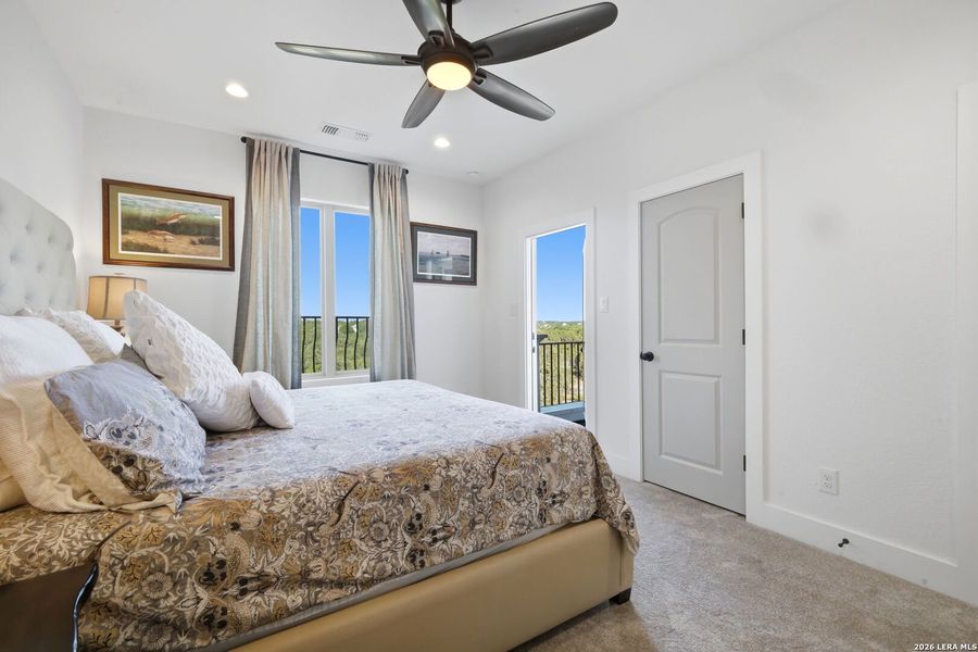 Furnished interior view inside a new home in , Boerne (Image 60).