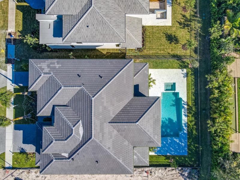 Exterior details and patio area of a home in Symphony at Jupiter, Jupiter (Image 4).