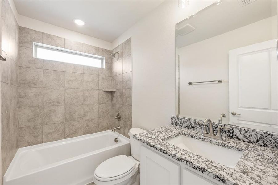 Furnished interior view inside a new home in Ridge Ranch Classic 50, Mesquite (Image 8). Furnished interior view inside a new home in Ridge Ranch Classic 50, Mesquite (Image 8).