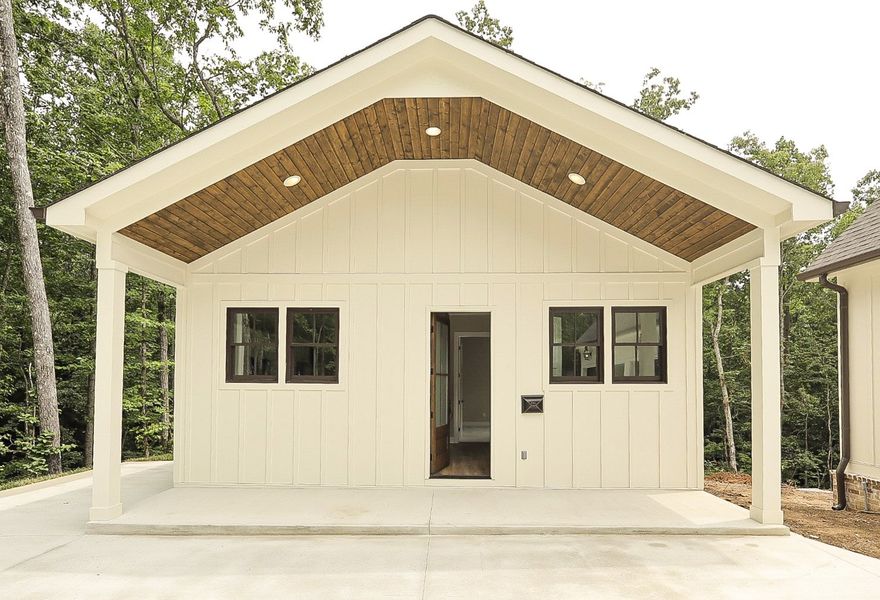 Exterior details and patio area of a home in Hidden River, Signal Mountain (Image 35). Exterior details and patio area of a home in Hidden River, Signal Mountain (Image 35).