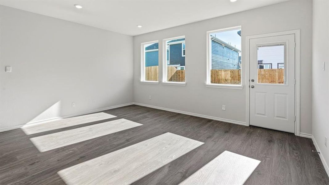 Spacious, unfurnished interior of a new home in Arbor Trails South, Princeton (Image 24).