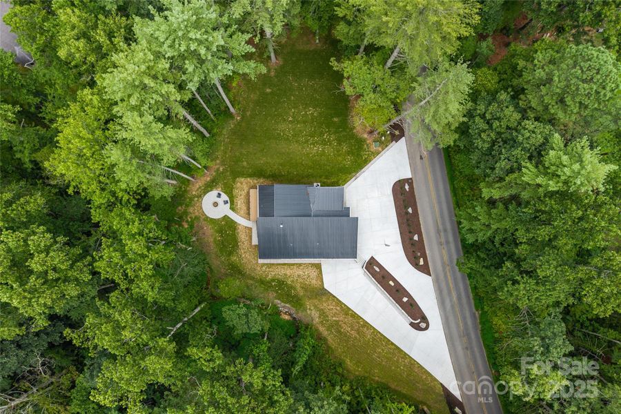 Image 39 of a home in .