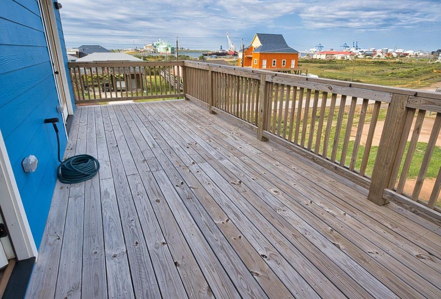 Image 28 of a home in .