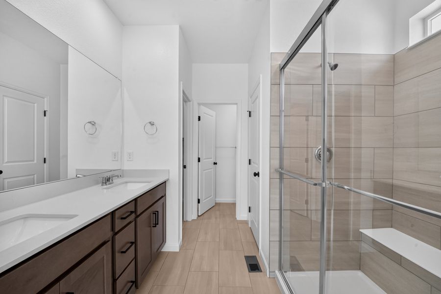 Furnished interior view inside a new home in Macanta, Castle Rock (Image 7).