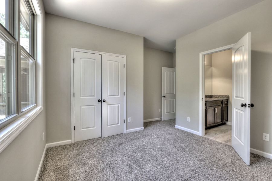 Representative unfurnished interior of a home built from the The Huntleigh by Bamford and Company in Rowland Springs, Cartersville (Image 31).