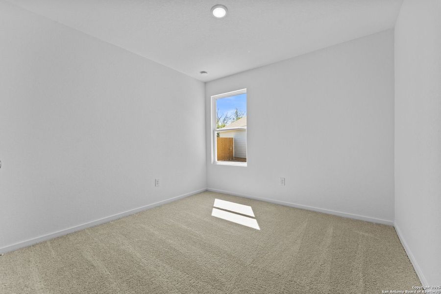 Spacious, unfurnished interior of a new home in Torian Village: Watermill Collection, San Antonio (Image 14).