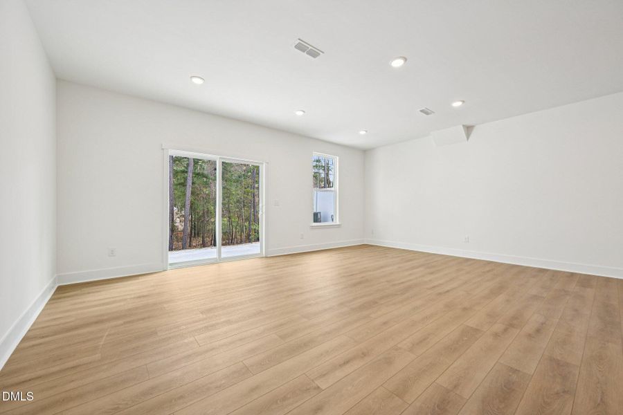 41-web-or-mls-Bayflower Wy-S3101-041