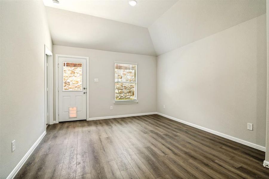 Spacious, unfurnished interior of a new home in ValleyBrooke, Mesquite (Image 19). Spacious, unfurnished interior of a new home in ValleyBrooke, Mesquite (Image 19).