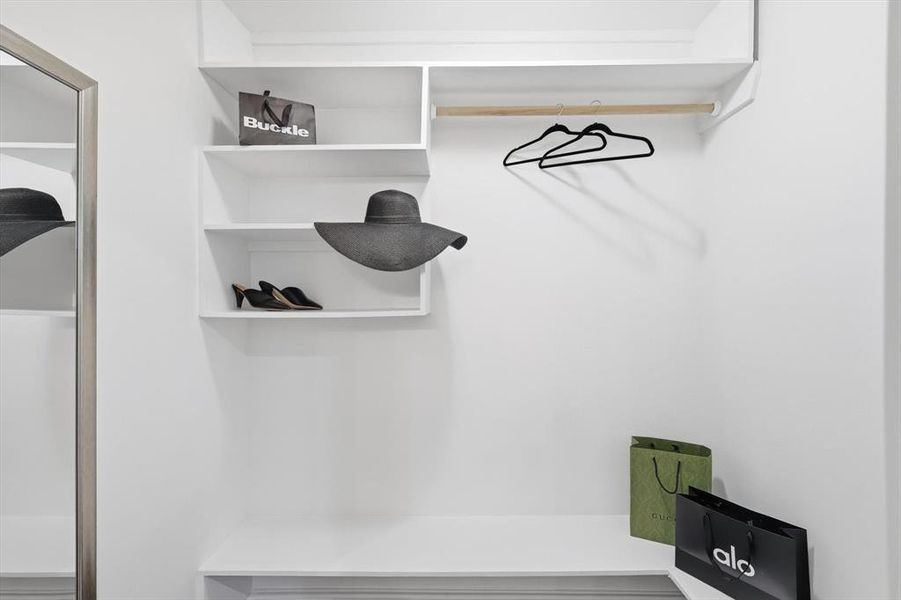 Close-up of interior finishes inside a home in , Boyd (Image 13).