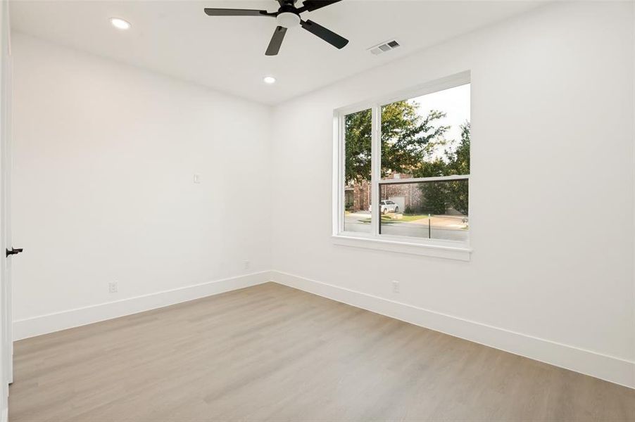 Spacious, unfurnished interior of a new home in , Frisco (Image 28).