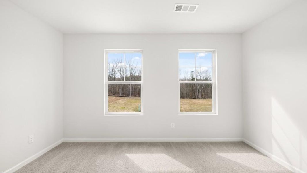 Spacious, unfurnished interior of a new home in Parkside at Carter Grove, Cartersville (Image 17).