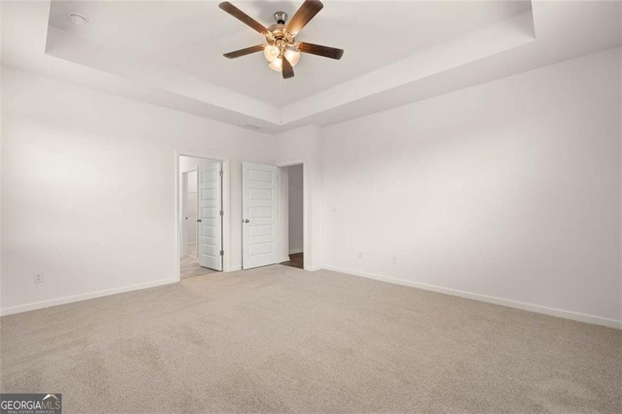 Spacious, unfurnished interior of a new home in , Buckhead (Image 23).
