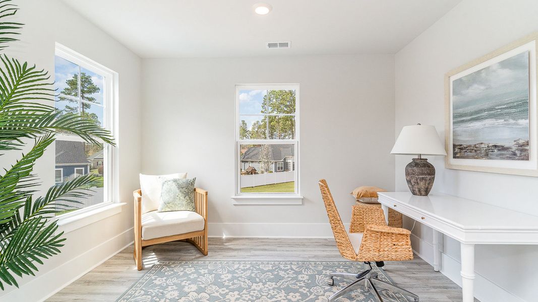 Representative furnished interior of a home built from the Harbor Oak by D.R. Horton in Shell Pointe, Gilbert (Image 29). Representative furnished interior of a home built from the Harbor Oak by D.R. Horton in Shell Pointe, Gilbert (Image 29).
